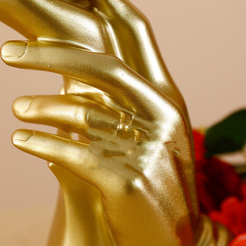 Light Luxury Gold Hand Held Resin Ornament